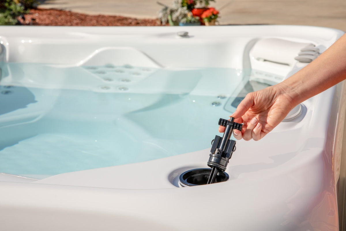 What is Swimming Pool Sterilization &amp; Algae Removal?